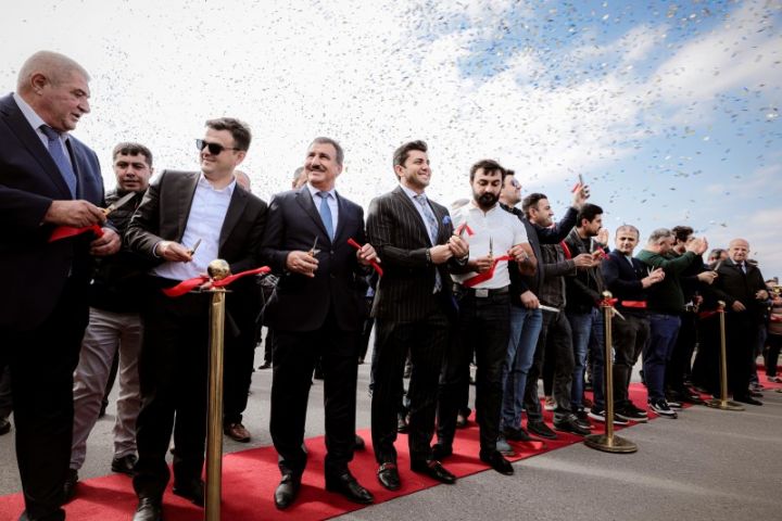 Bu gün Azərbaycanda Qafqazın ən böyük tikinti materialları bazarının açılışı olub